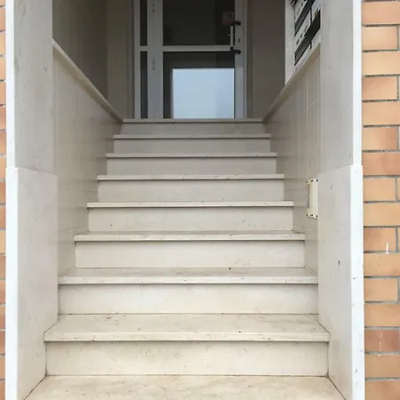 De Standing Lägenhet *